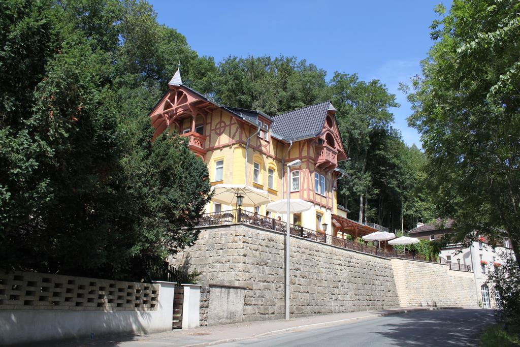 Hotel Restaurant Zwergschloesschen Gera Buitenkant foto