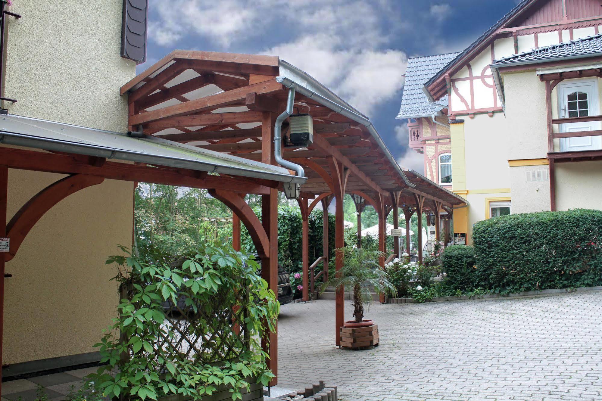 Hotel Restaurant Zwergschloesschen Gera Buitenkant foto